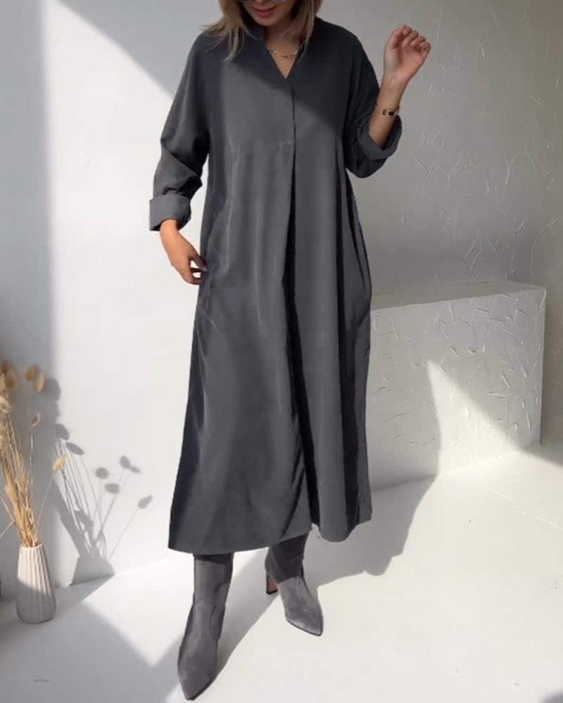 V-neck solid color pocket dress
