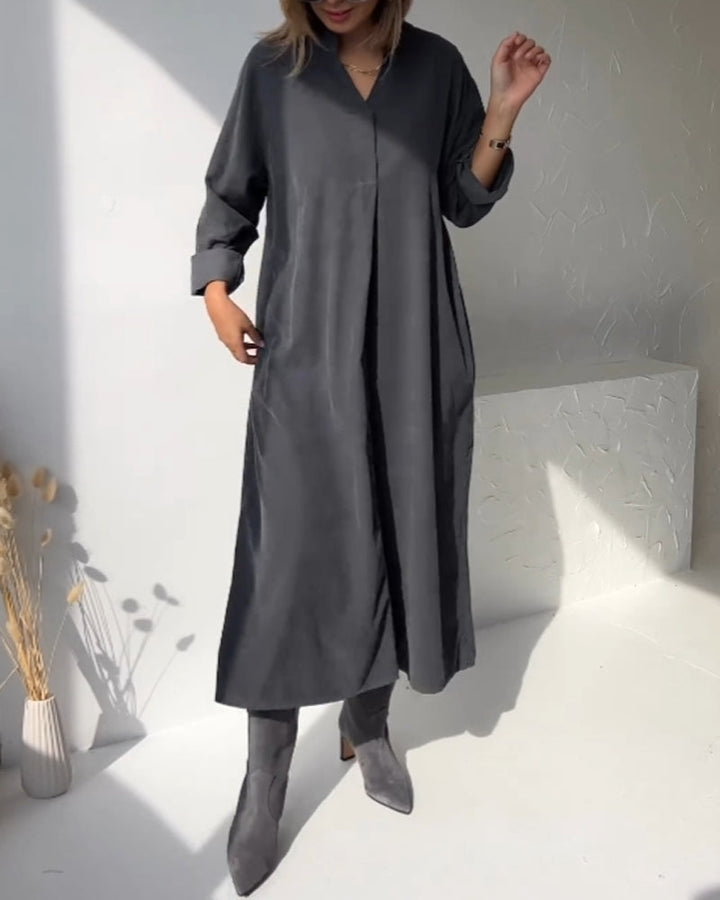 V-neck solid color pocket dress