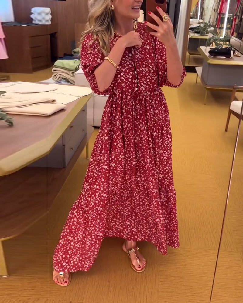 Elegant And Fashionable Printed Dress