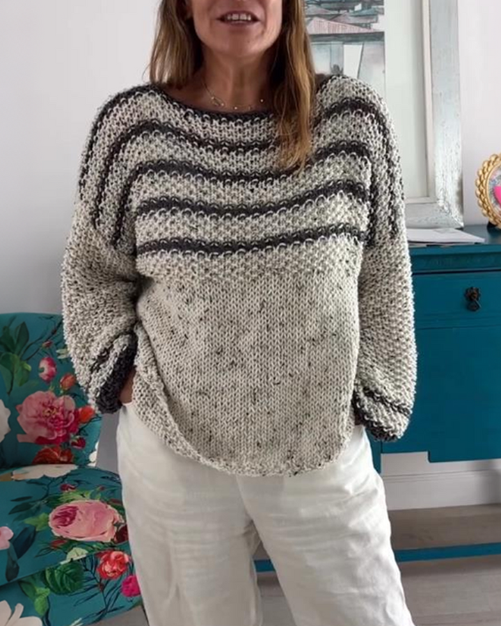 Simple and Loose Nordic - style Sweater