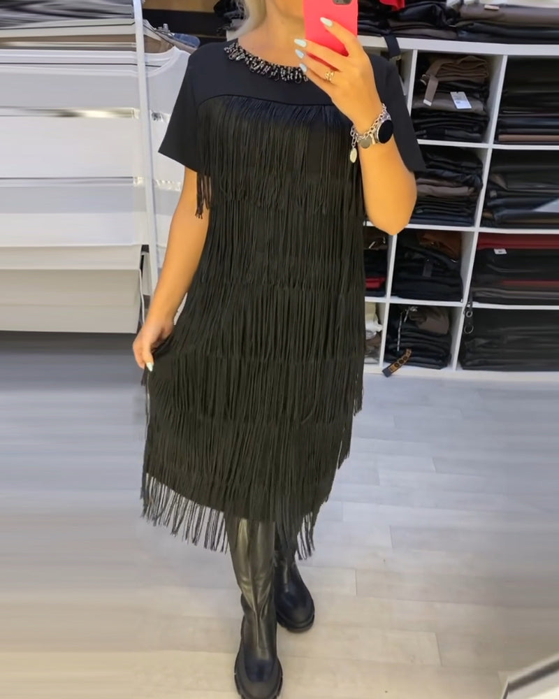 Chic Shift dress with Tassel