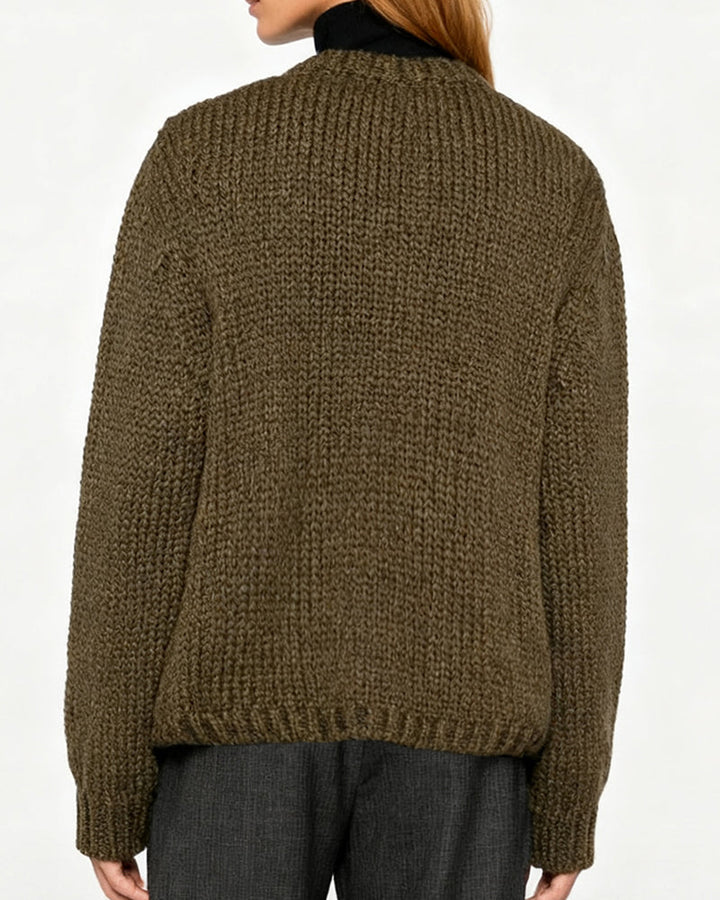 Long-Sleeved Solid Color Cardigan