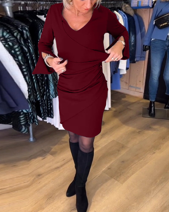 V-neck flare Sleeve dress