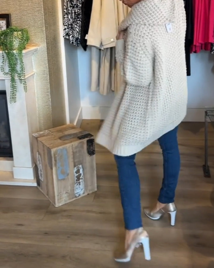 Solid colour cardigan