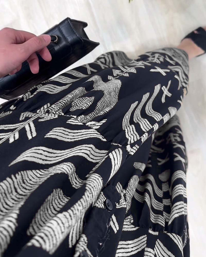 V-neck long-sleeved printed dress