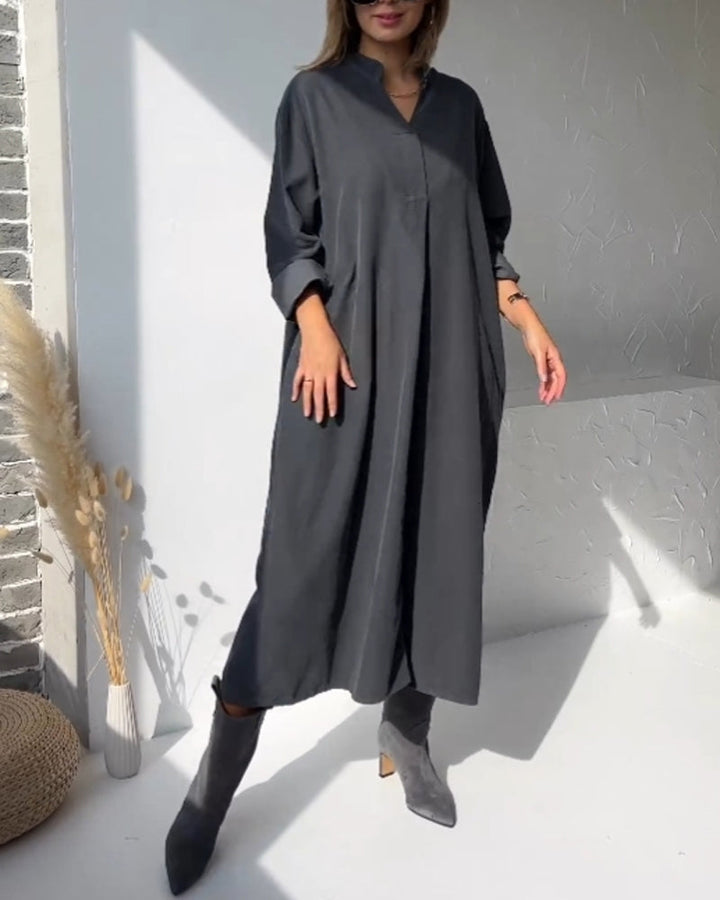 V-neck solid color pocket dress
