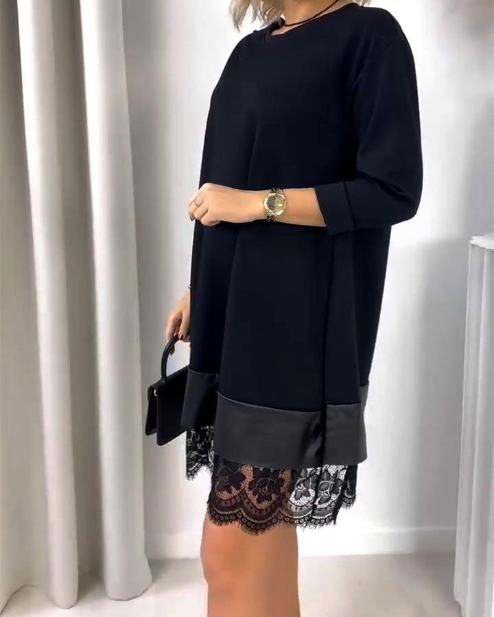 Spliced Lace Round Neck Dress
