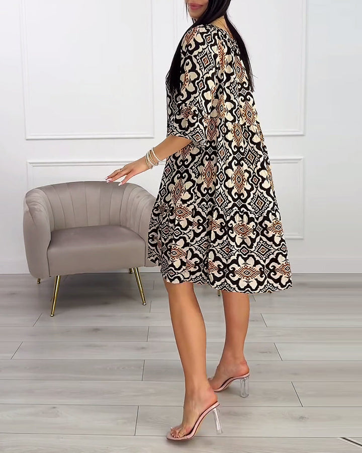 Vintage Print Knee-Length Dress