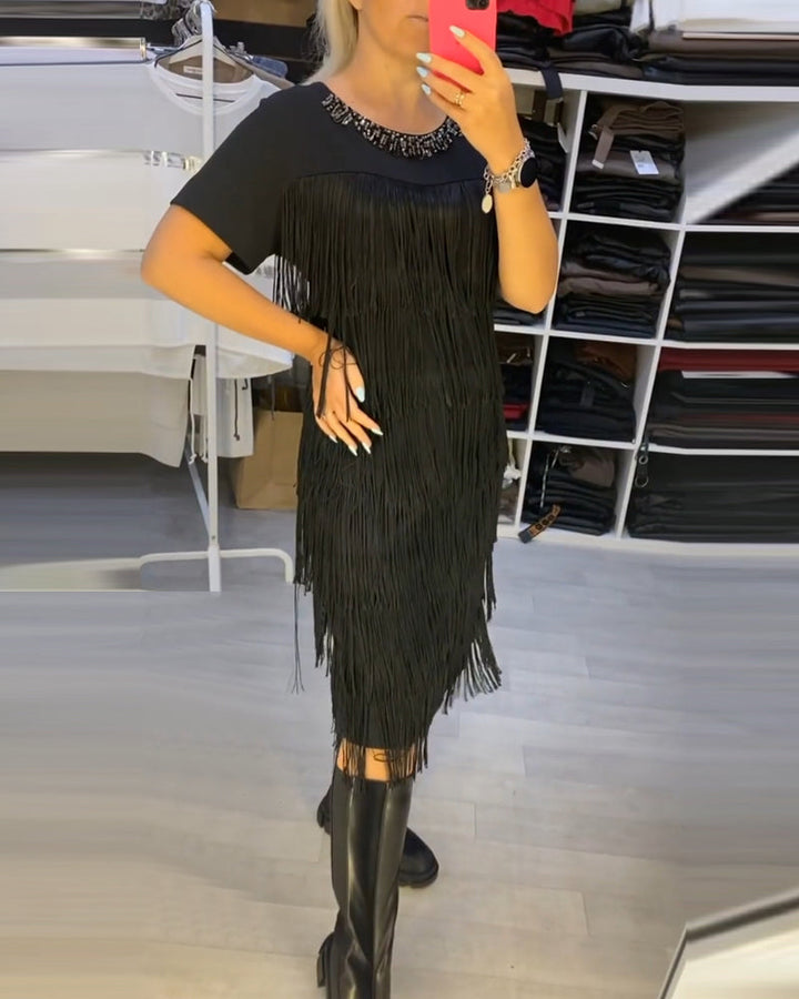 Chic Shift dress with Tassel