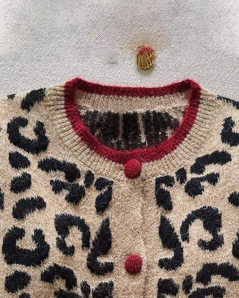 Fashion Leopard Jacquard Knit Cardigan